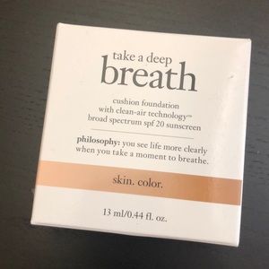 NEW IN BOX Philosophy Cushion Foundation Shade 4